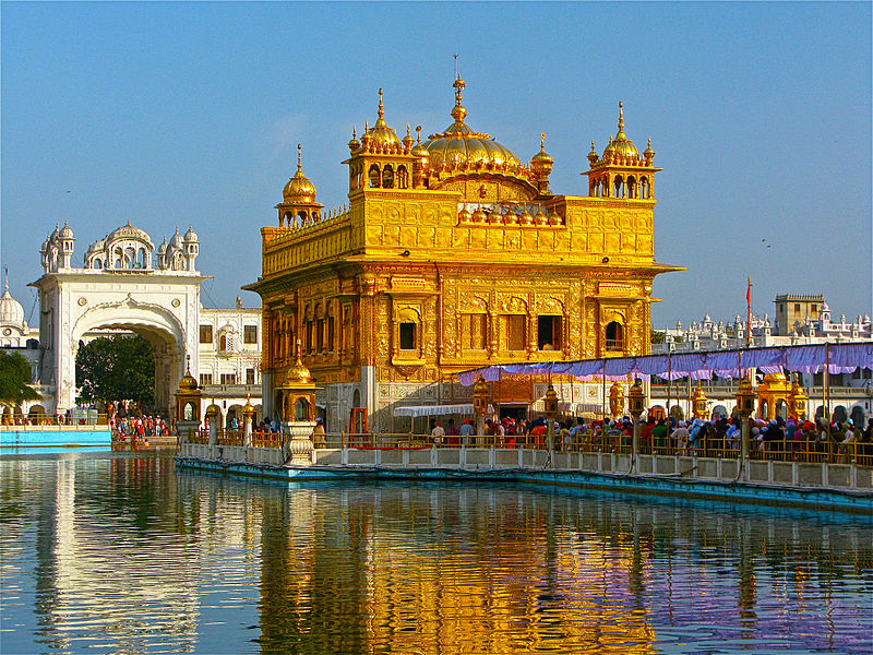 El Templo Dorado de Amritsar (India)