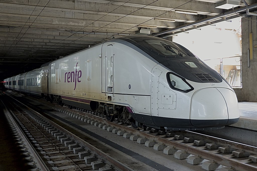 Avril, el modelo S106 de Talgo