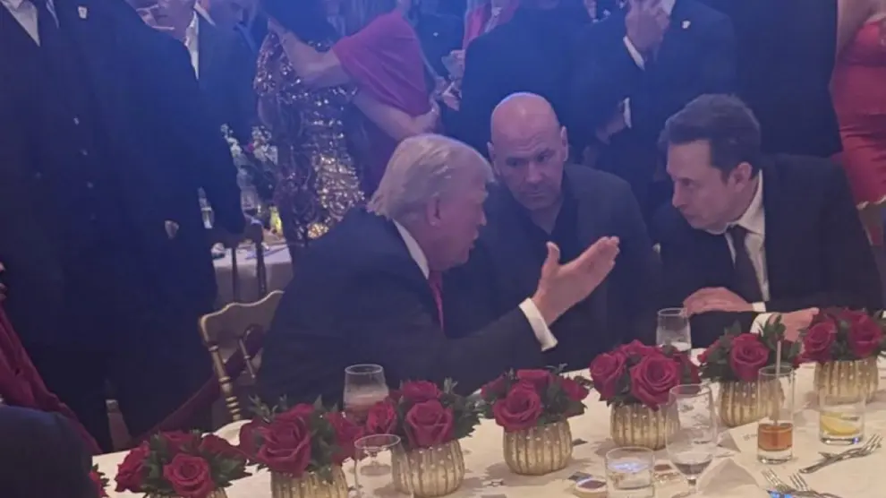 Trump junto a Elon Musk y el hijo de Bolsonaro