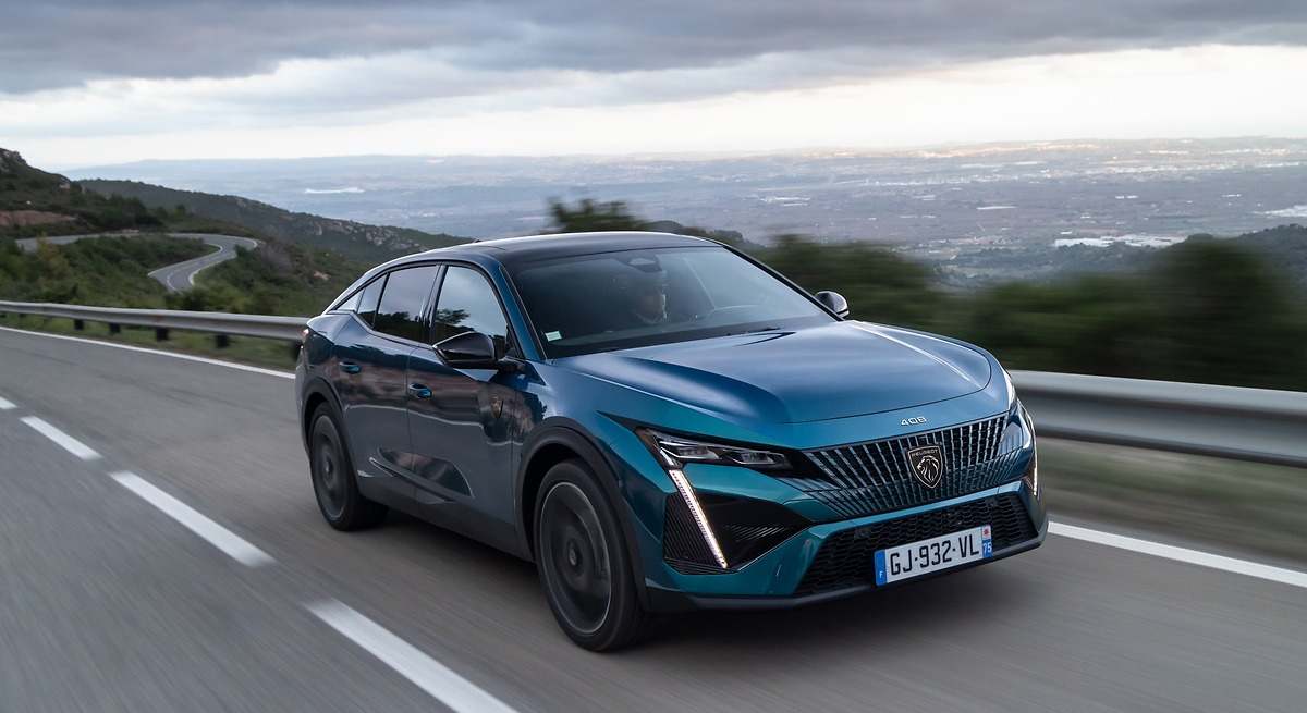 Peugeot 408