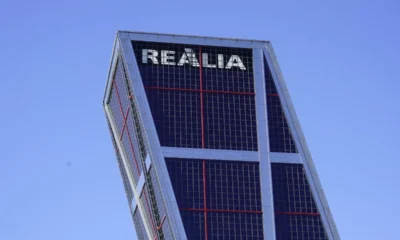 Realia