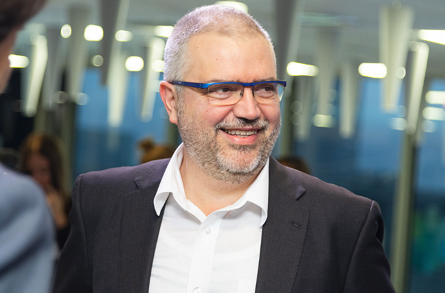 Sisco Sapena, cofundador, CEO y Presidente de Lleida.net