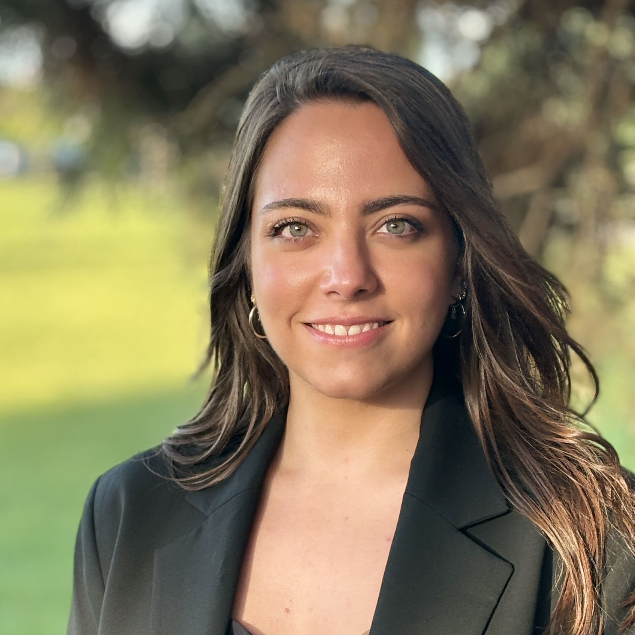 Raquel Esteban Sierra Raquel Esteban Sierra