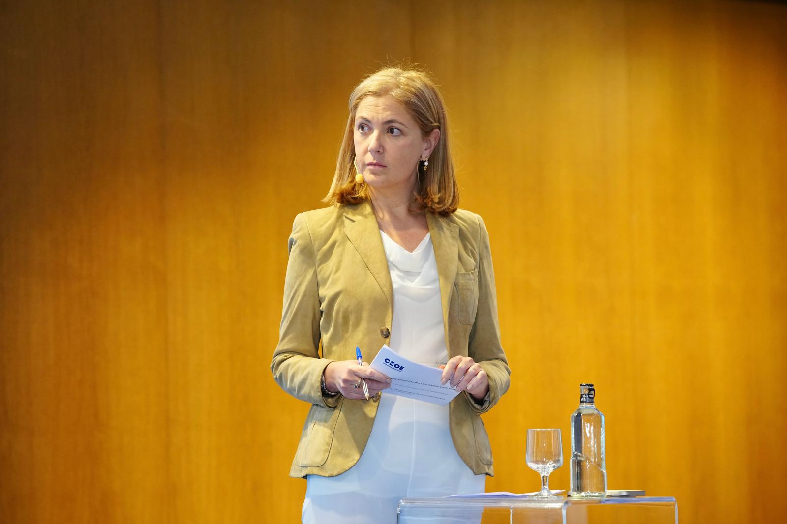 La directora de Comunicación, Relaciones Institucionales y Sostenibilidad de CEOE, Carmen Alsina